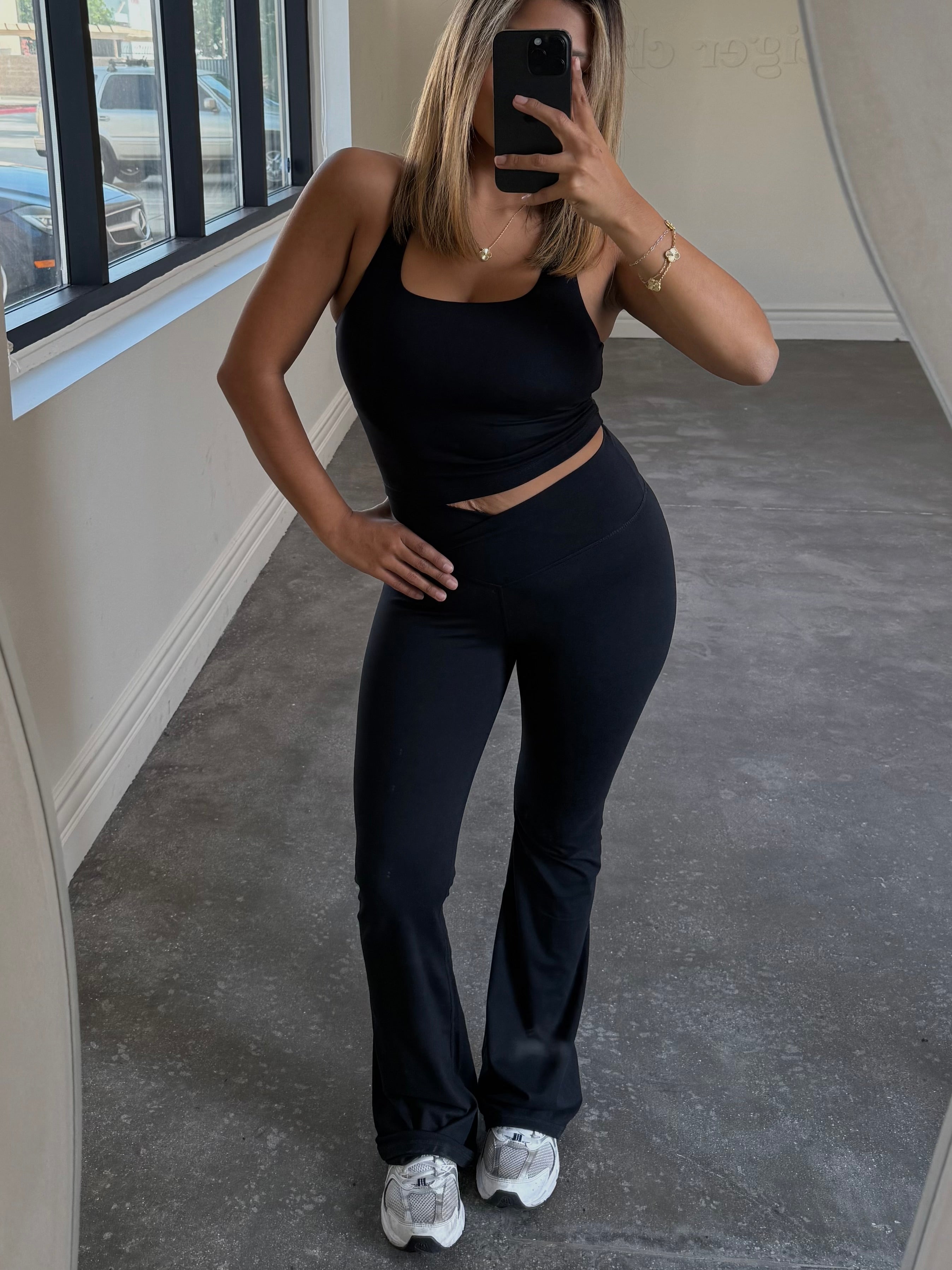 Kristin Sculpt Pants (BLACK)